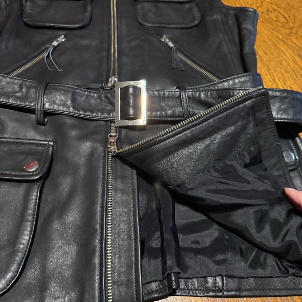 INC International Concepts Black Leather Vest - Picture 4 of 9
